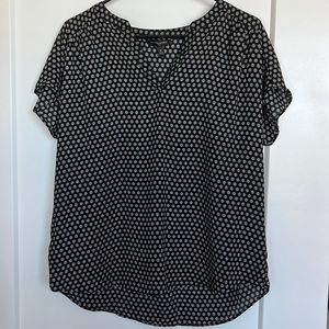 Black & White Patterned Blouse - Banana Republic